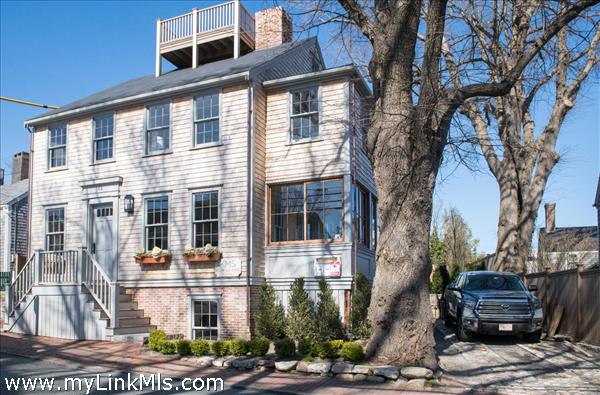 65 Center Street Nantucket Image