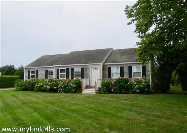 3 Doc Ryder Drive Nantucket Image