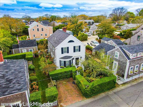 24 York Street Nantucket Image