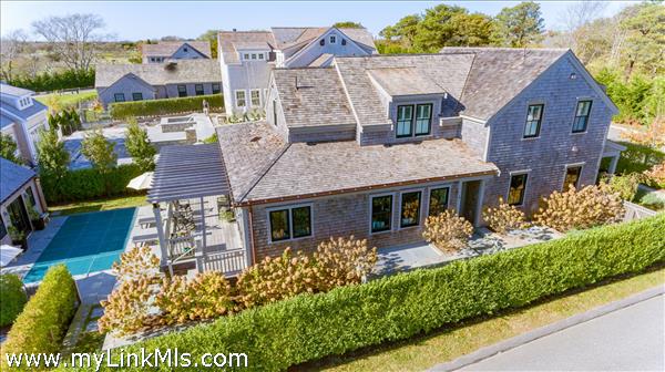 1  Old Mill Court Nantucket Image