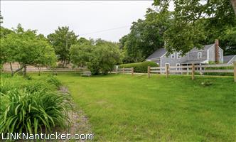 12 Angola Street Town