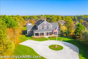 32 Somerset Lane Miacomet