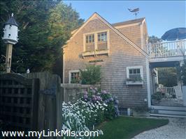 7B Crooked Lane Cliff