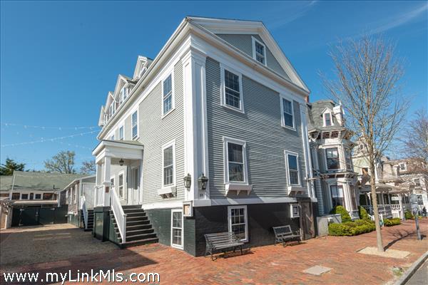 23  Broad Street Nantucket Image