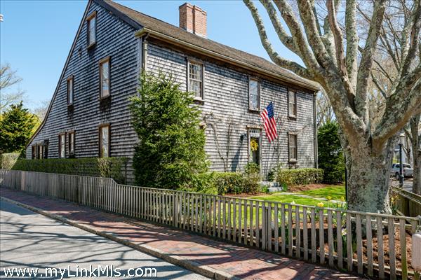 105 Main Street Nantucket Image