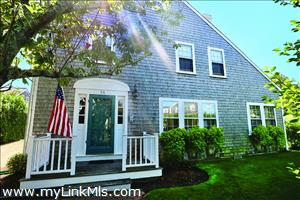 66 Easton Street Brant Point