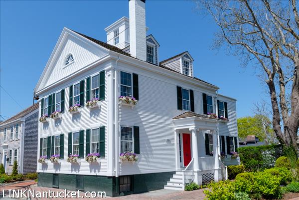 53 Center Street Nantucket Image