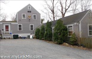 6 Rays Court Town