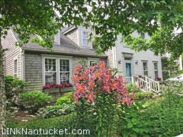 32 Autopscot Circle # 32 Nashaquisset