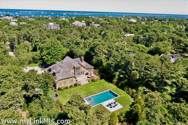 33 Brewster Road Nantucket Image