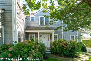 16 Aurora Way Hummock Pond