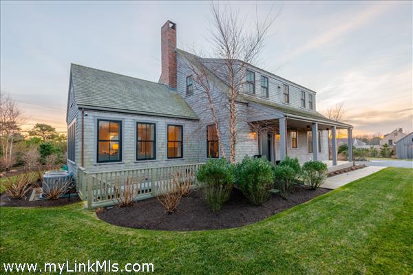 2A and 2B Hawthorne Lane Nantucket Image