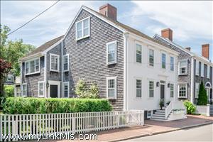 14 Gardner Street and 7 Howard Court Town