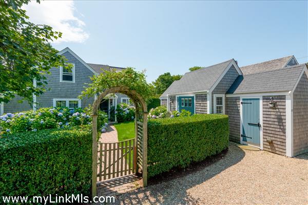 40 King Street Nantucket Image