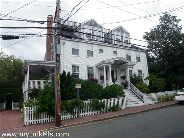 61 Center Street Nantucket Image