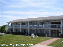 30 North Beach Street Brant Point