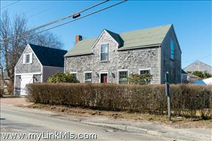 5 Surfside Road Town