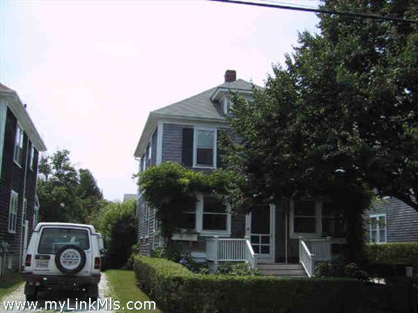 78 Easton Street Nantucket Image