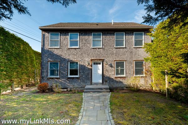 2 Cynthia Lane :: Nantucket :: Mid Island Sold Listings