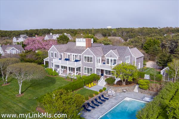 17 Monomoy Road Nantucket Image