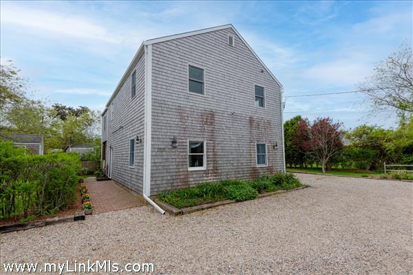 14  Surfside Drive Nantucket Image