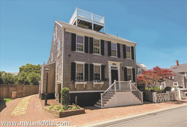 24 Cliff Road Nantucket Image