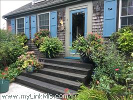 8 Heath Lane Tom Nevers