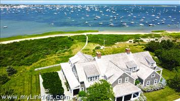21 (20,21,22) Berkeley Avenue  Monomoy