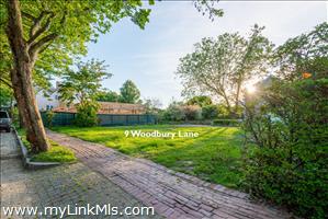 9 Woodbury Lane Town