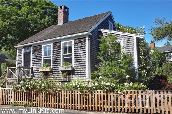 40 Pine Street Nantucket Image