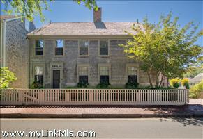 12 Milk Street Town