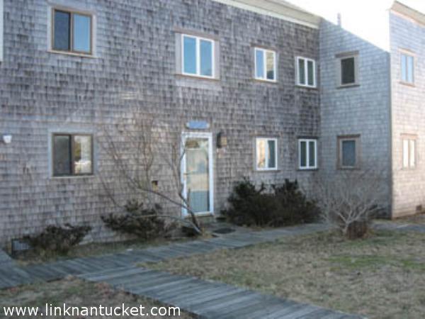 31 South Cambridge Street Nantucket Image