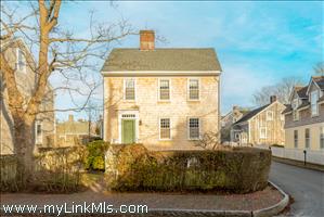 14 Pine Street Town