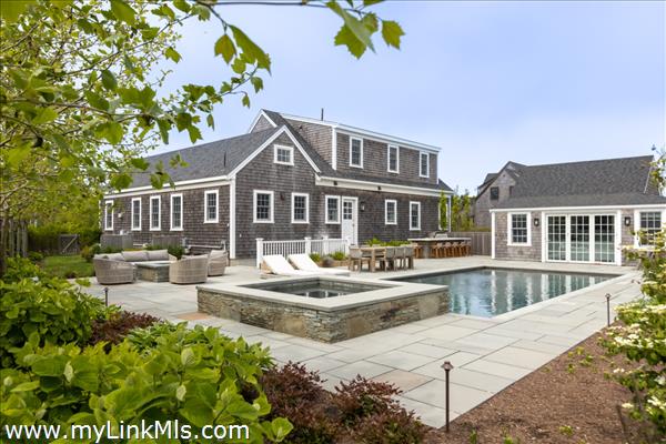 10A  Gray Avenue Nantucket Image
