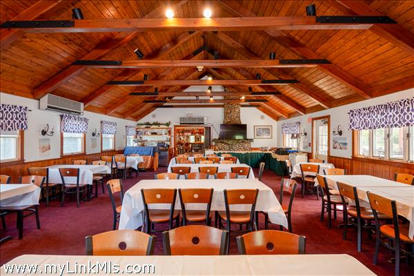 27 Fairgrounds Road Nantucket Image 9