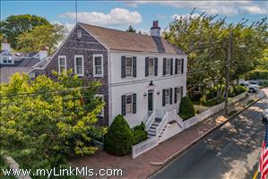 25c Pine Street Nantucket For Sale