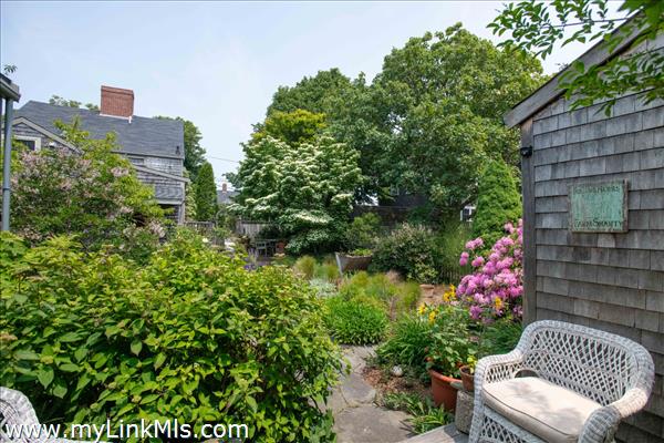 2 York Street Nantucket Image 43