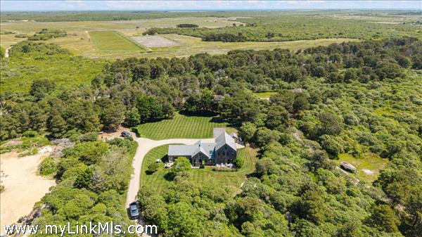 12 Longwood Drive Nantucket Image 3