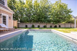 12 Derrymore Road Nantucket Thumb 1