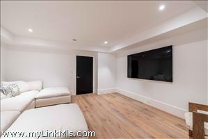 12 Derrymore Road Nantucket Thumb 17