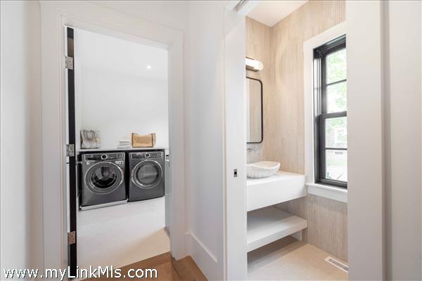 12 Derrymore Road Nantucket Image 8