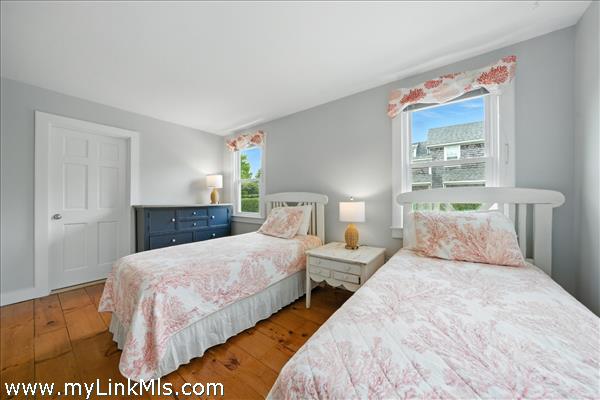 10 New Lane Nantucket Image 21