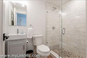 115 Surfside Road Nantucket Thumb 46