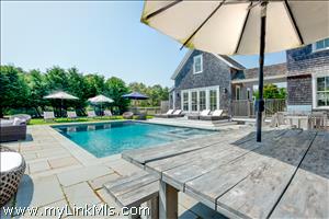 115 Surfside Road Nantucket Thumb 52