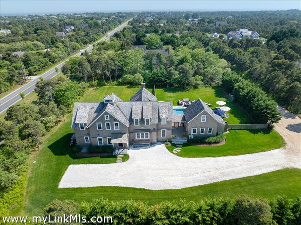 115 Surfside Road Nantucket Image 1