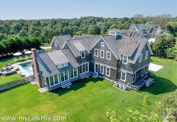115 Surfside Road Nantucket Image 3