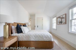 36b Lily Street Nantucket Thumb 12