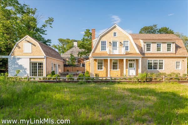 36b Lily Street Nantucket Image 1