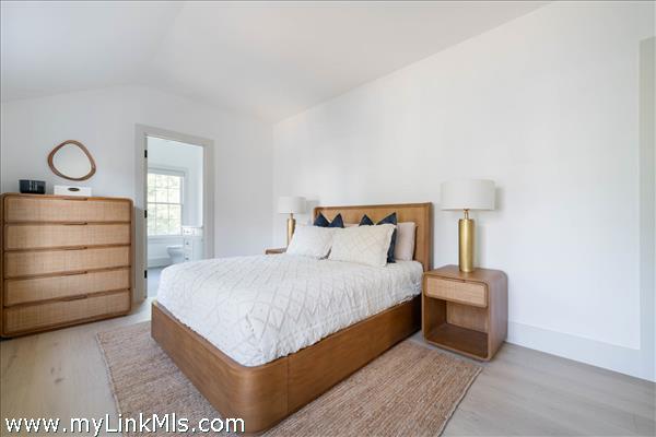 36b Lily Street Nantucket Image 14