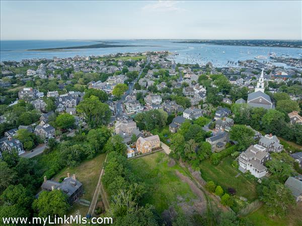 36b Lily Street Nantucket Image 2